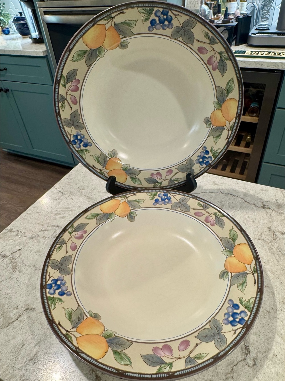 SET OF 6!! Mikasa Intaglio Garden Harvest 11 1/8” HUGE Pasta Bowls!  EUC